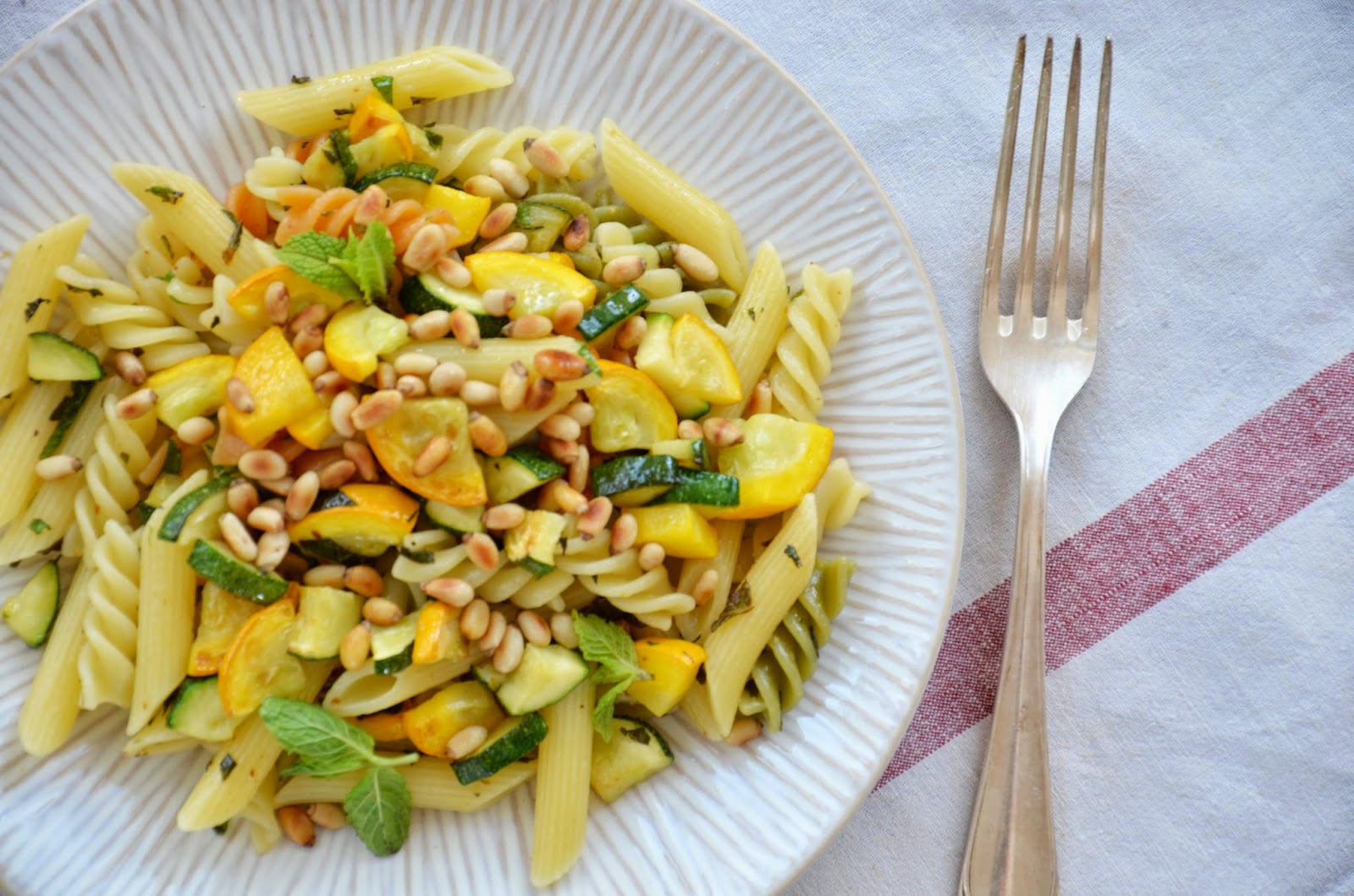 immer wieder pasta Pasta des Monats Penne mit zweierlei Zucchini und