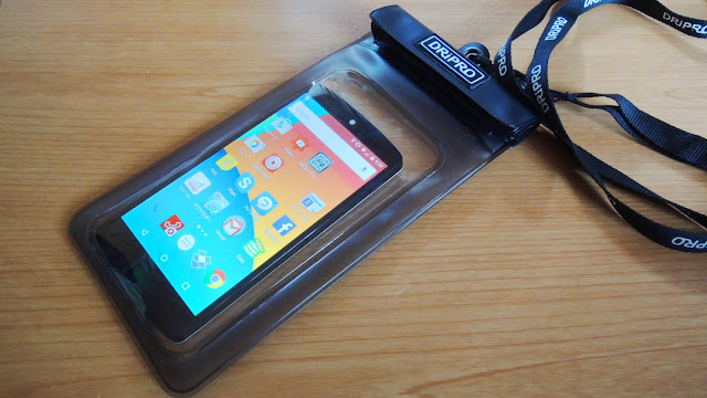 スマホ防水ケース