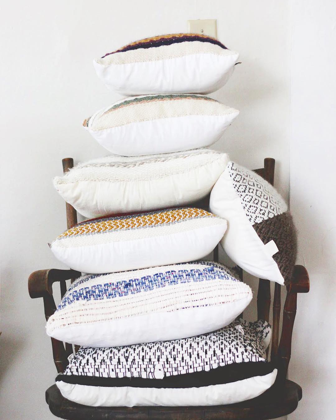 Long Decorative Pillows For Bed Best Ideas Sinjhu Blog