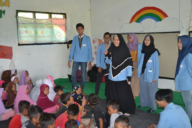 Mahasiswa Prodi Teknik Informatika STMIK Nusa Mandiri Baksos Di Rumah Pelangi Mahasiswa Prodi Teknik Informatika STMIK Nusa Mandiri Baksos Di Rumah Pelangi