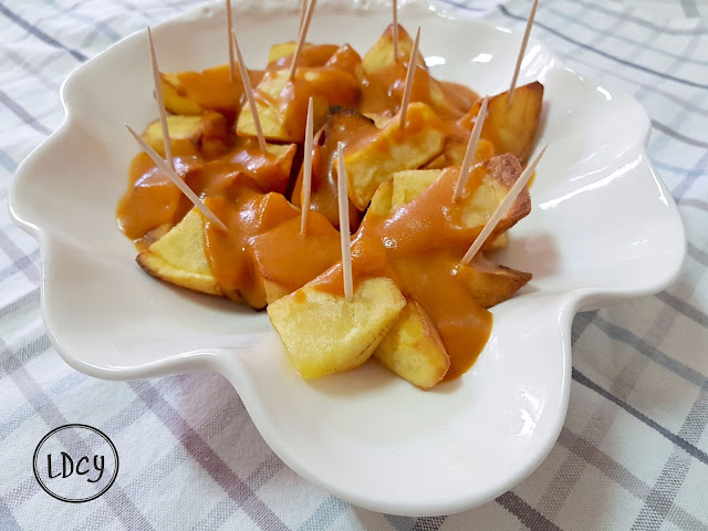 Patatas Bravas/&#8221;patatas Bravas&#8221; (spicy Potatoes)
