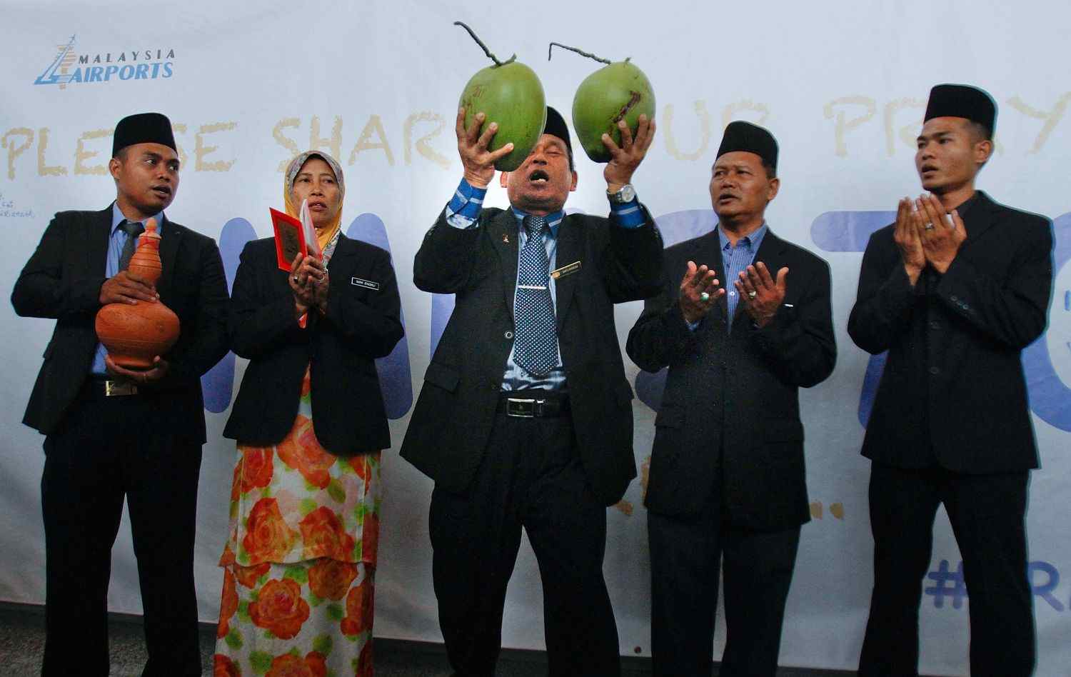 Raja Bomoh Gangguan jin dan makhluk halus