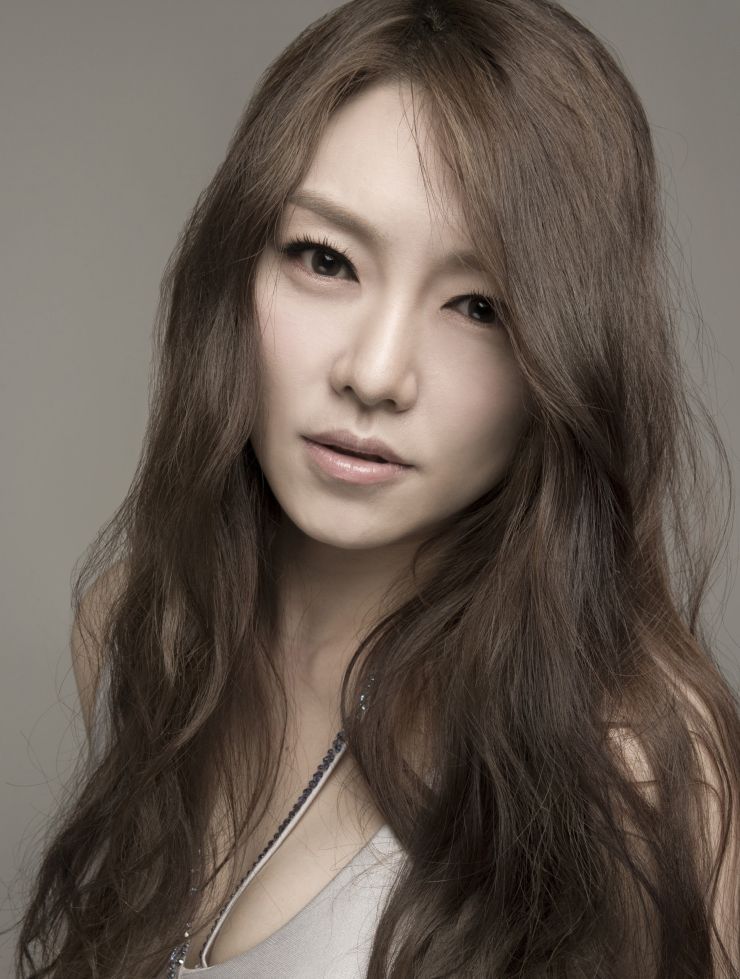 "Cha Ji-Yeon"
