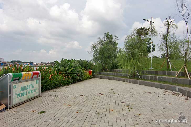 amfiteater mini taman kota ria rio jakarta