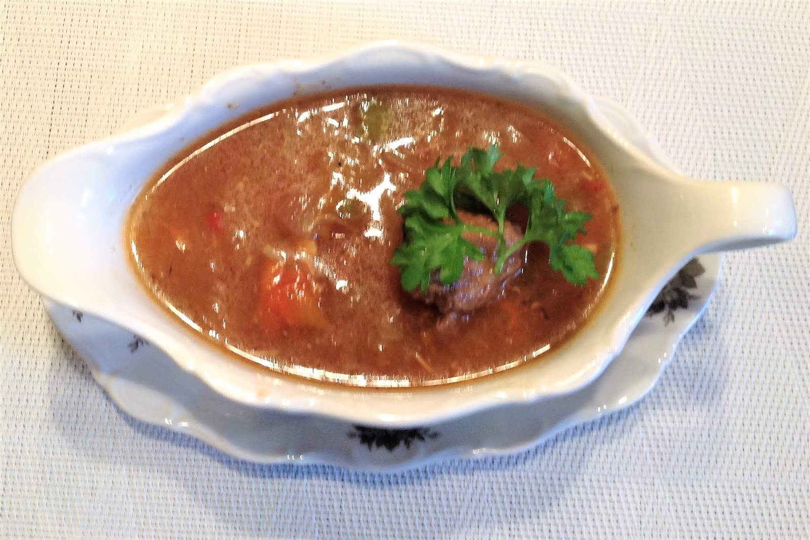 Wessels low carb Welt: Rindsgulasch mit Spätzle