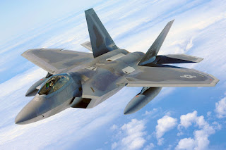 1280px-F-22_Raptor_-_100702-F-4815G-217.jpg