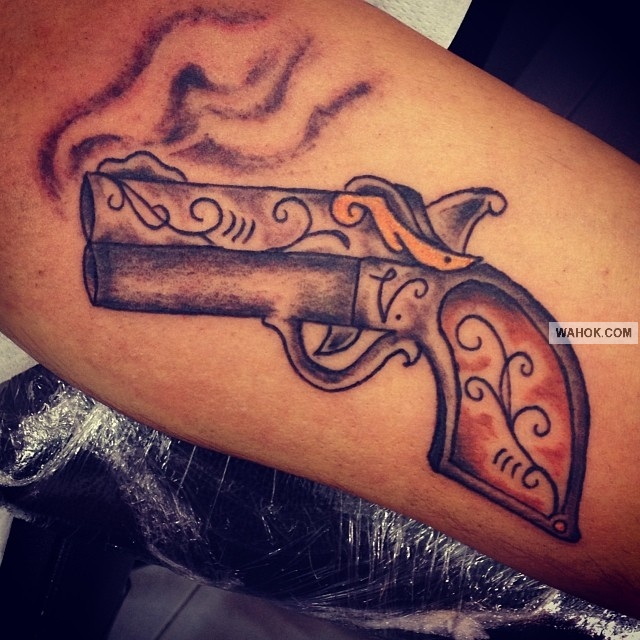 Gambar Tattoo 3D Tembak Terbaru Di Dada, Punggung, Paha, Leher, Betis, Paling Keren