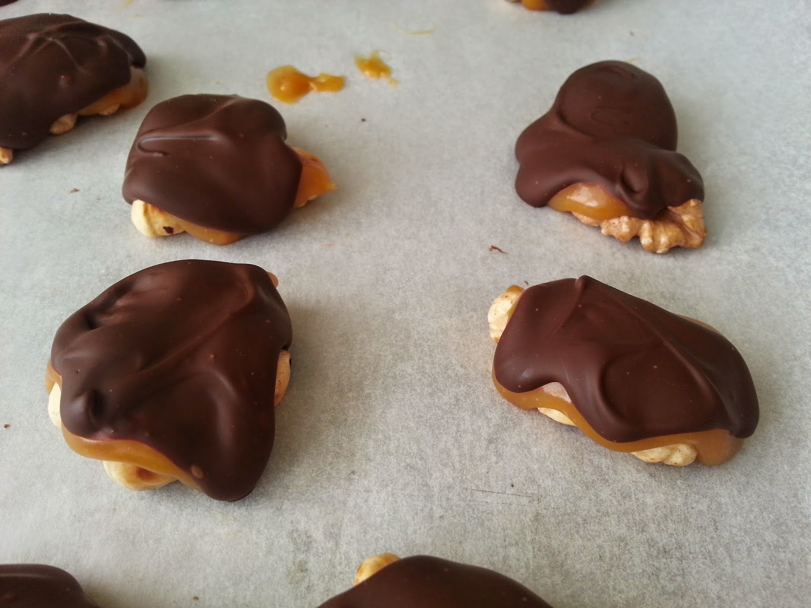 ÇİKKOLATA KARAMELLİ ÇİKOLATA