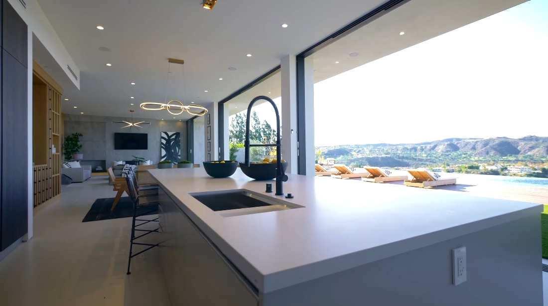 32 Interior Design Photos vs. 2103 Linda Flora Dr, Los Angeles, CA Luxury Home Tour
