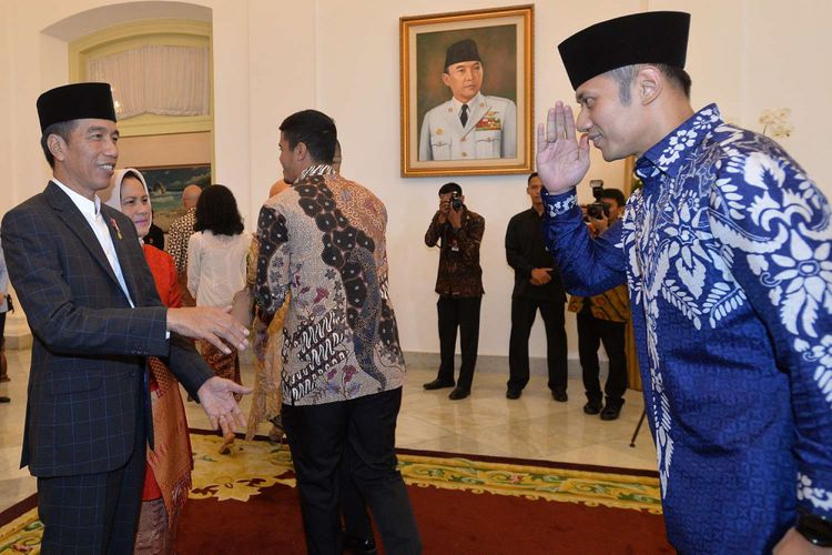 Sebab AHY sowan ke Jokowi ketimbang ke Prabowo ternyata Sebab AHY sowan ke Jokowi ketimbang ke Prabowo ternyata