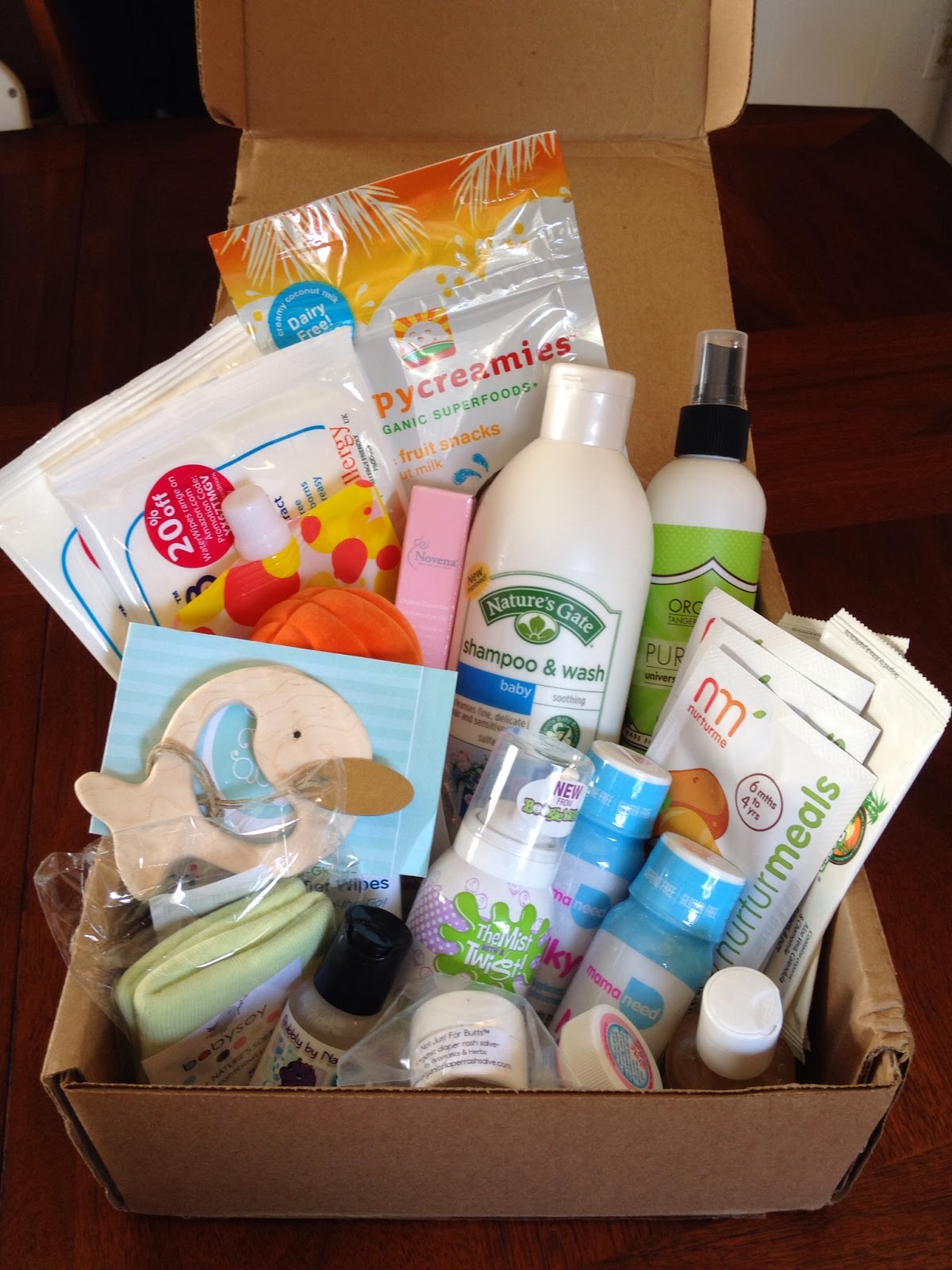Small Town Mama Ecocentric Mom and Baby Mystery Box Oct 2013