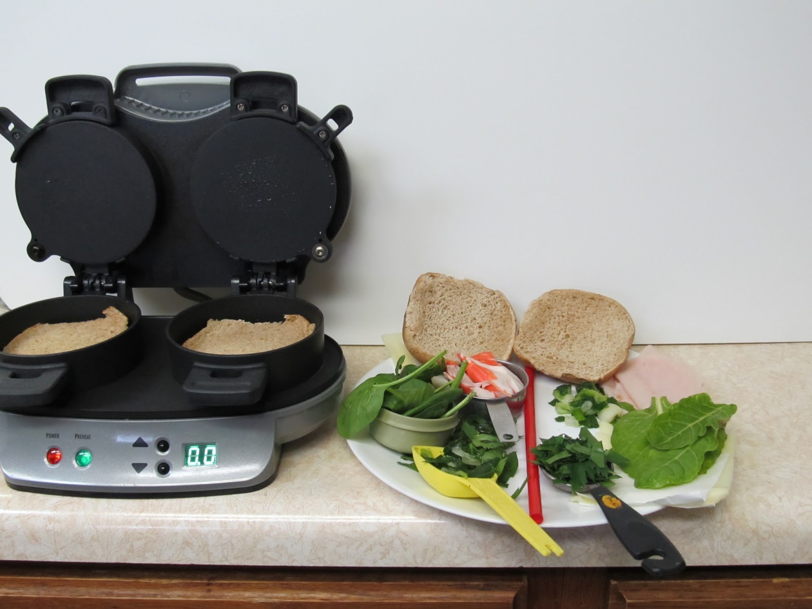 Know this appliance? How do I use it? H B Breakfast Sandwich Maker Recap