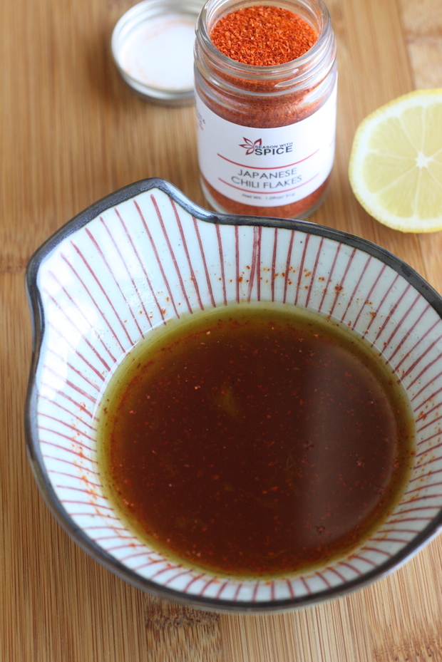 Homemade ponzu sauce dressing recipe with Japanese Chili Flakes by SeasonWithSpice.com