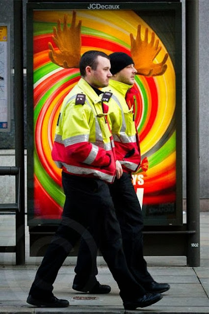 Divertidas imágenes del trabajo de la policía de todo el mundo