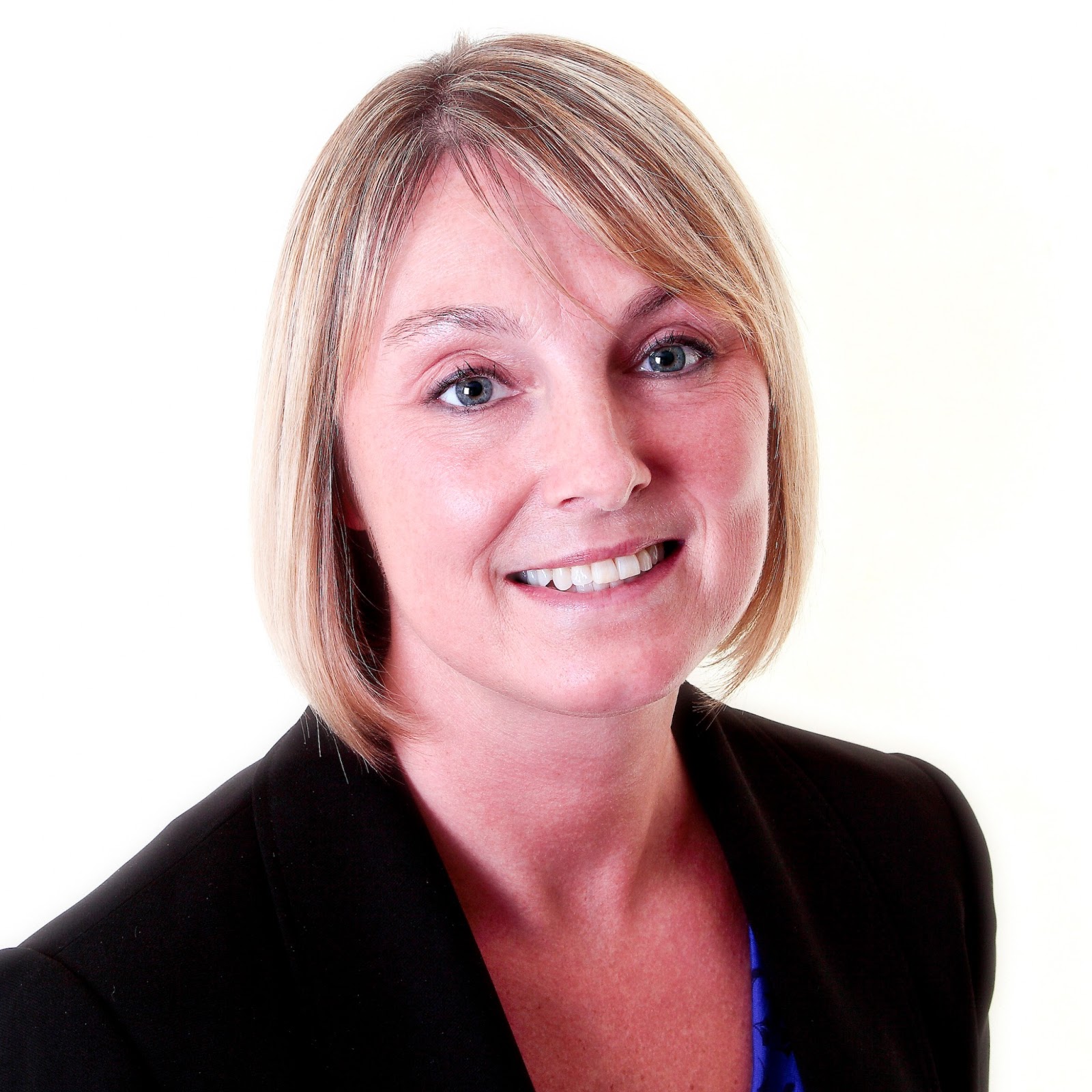 Appledore Dental Clinic Milton Keynes I Left With Sparkly Teeth And