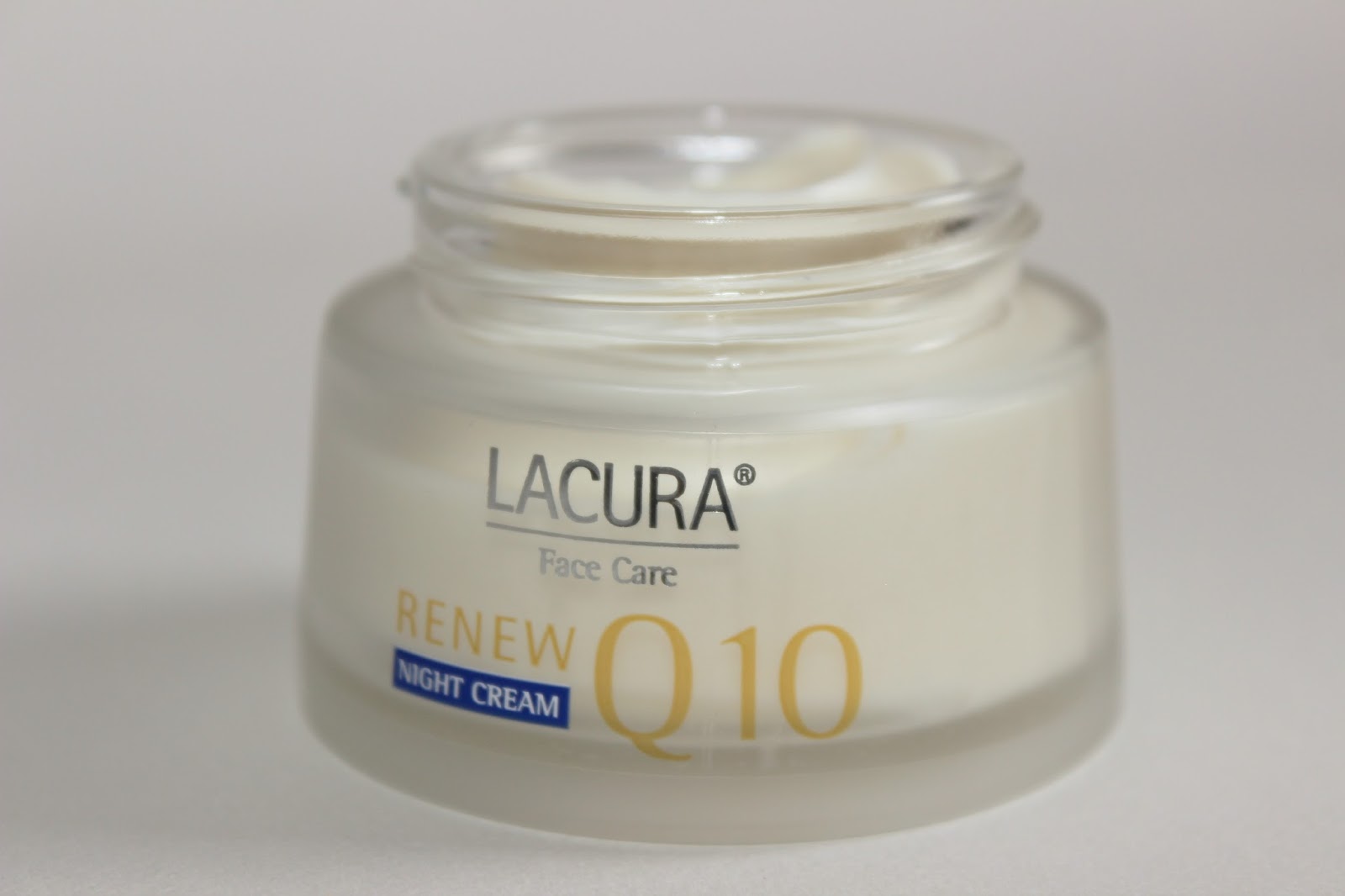 lacura q10 renew day cream