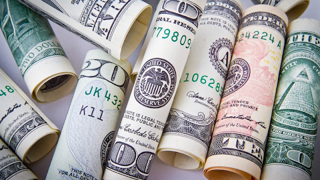 paper-money-usd-euro-dollars