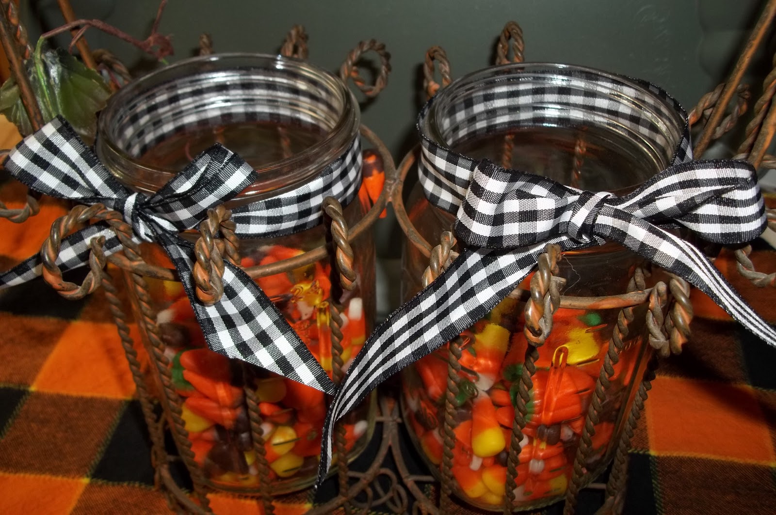 Ribbonwood Cottage Frugal fall DecoratingCanning jars
