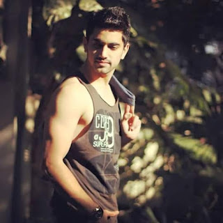 Zain Imam girlfriend, images, facebook, instagram, age, religion, birthday, model, family, in kaisi yeh yaariyan, phone number, real age, and jasmin, real life