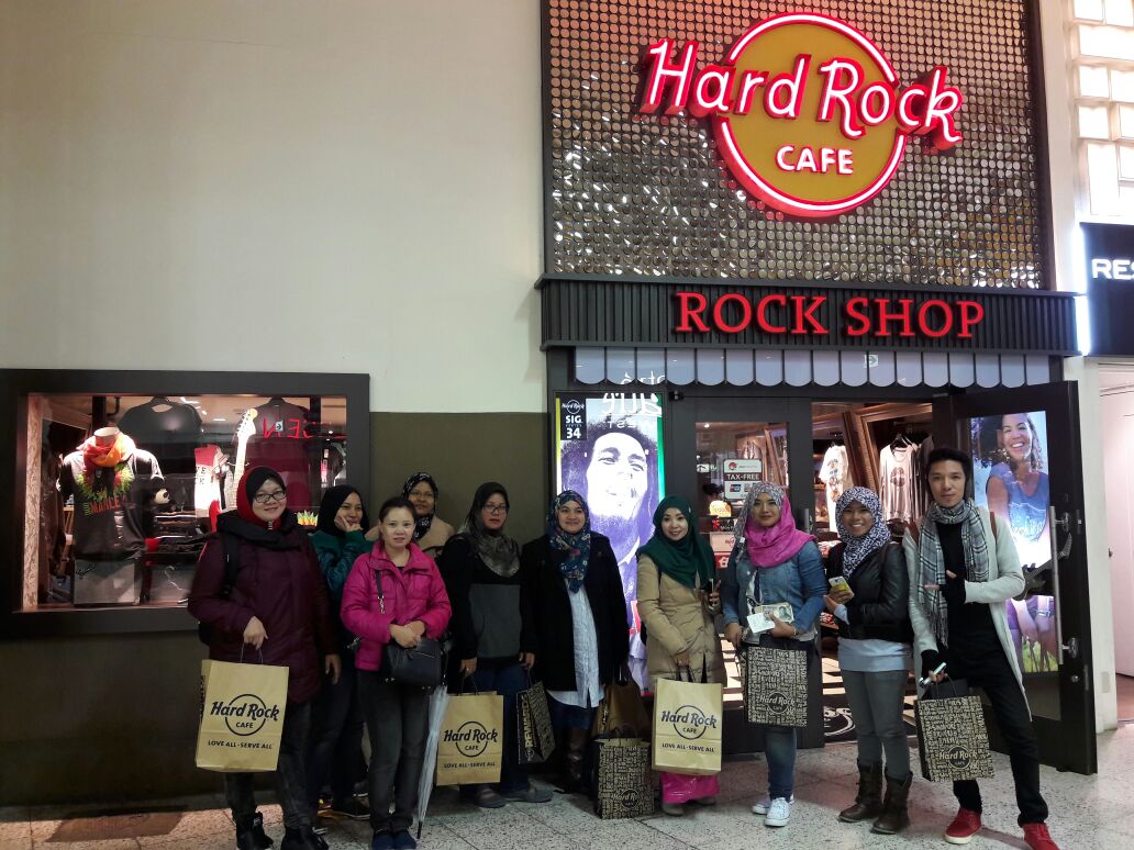 Hard Rock Cafe Tokyo Ueno Taito Tokyo Japan Hard Rock Cafe Tokyo Ueno Taito Tokyo Japan