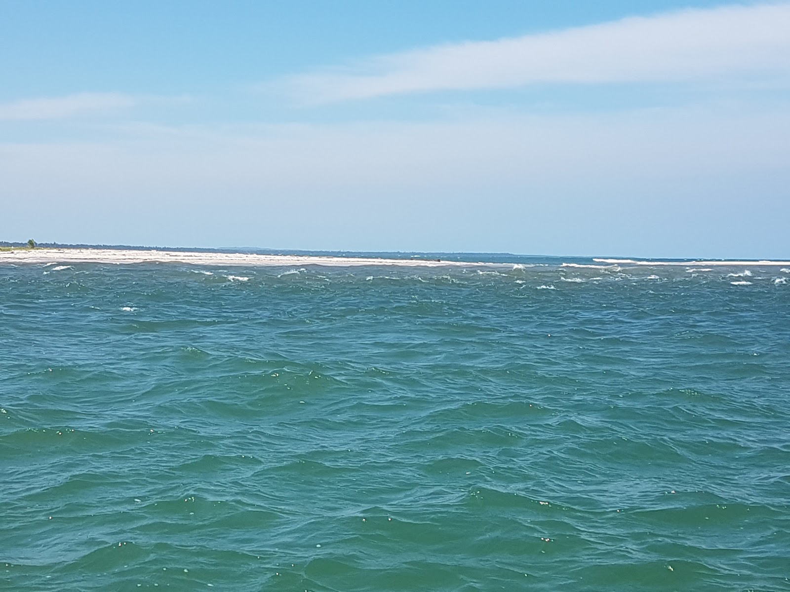 Слияние двух морей черного и азовского