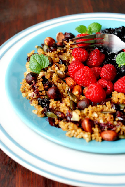 jaglana granola, detoks,kasza jaglana,mus jagodowo jablkowy,dania z kasza jaglana,katarzyna franiszyn luciano,z kuchni do kuchni najlepszy blog kulinarny,co jesc na diecie odchudzajacej,dieta 