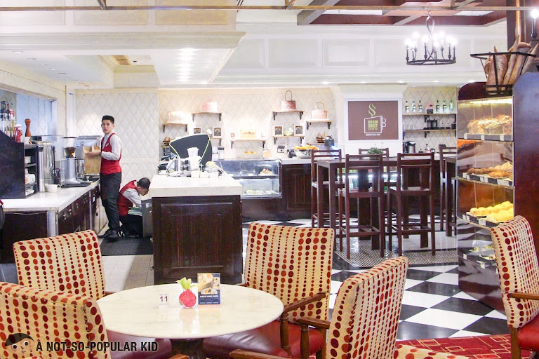 Interior of Cafe Maxims in Newport Mall, Resort World Manila