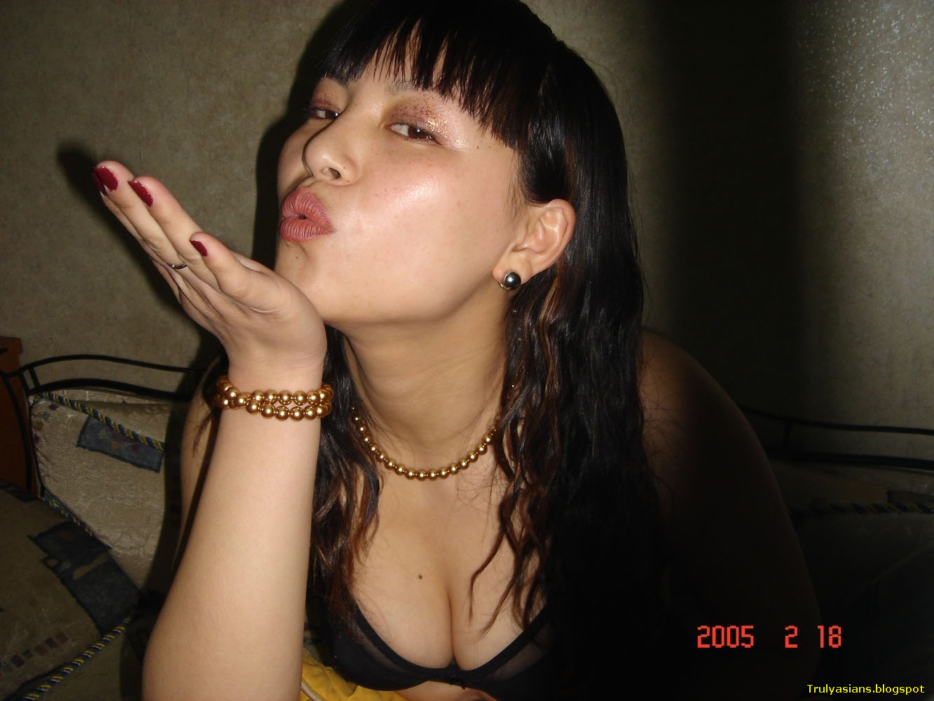 Sex with Busty Mainland Chinese Wife in Hotel (119 pics) Hardcore movie