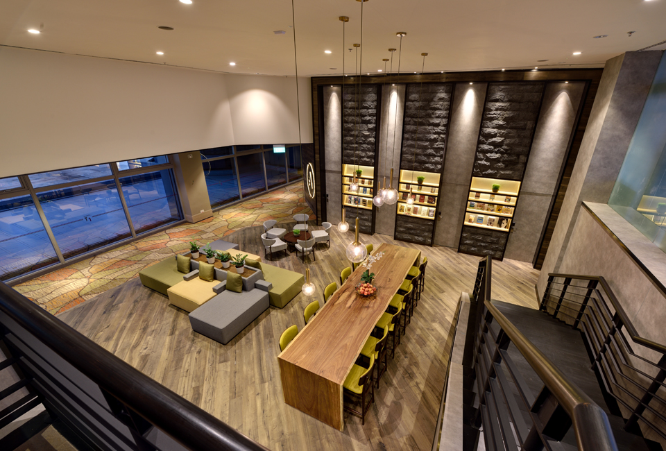 Juntando Mochilas SemaNews Turismo no ES; Aerotel no Galeão