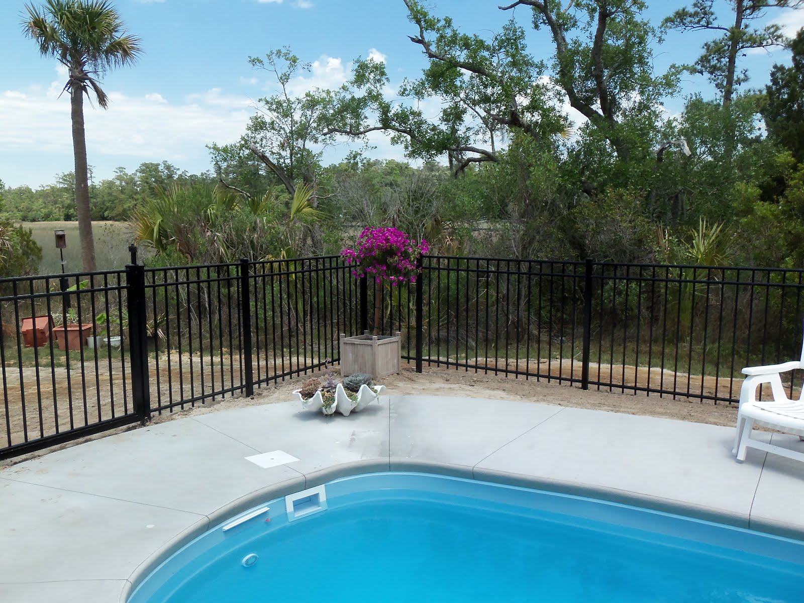 Town & Country Fences, LLC Mt. Pleasant Residential Pool Fence