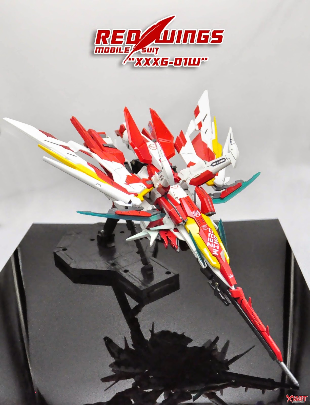 GUNDAM GUY: MG 1/100 XXXG-01W Wing Gundam 'RED WINGS' - Customized Build