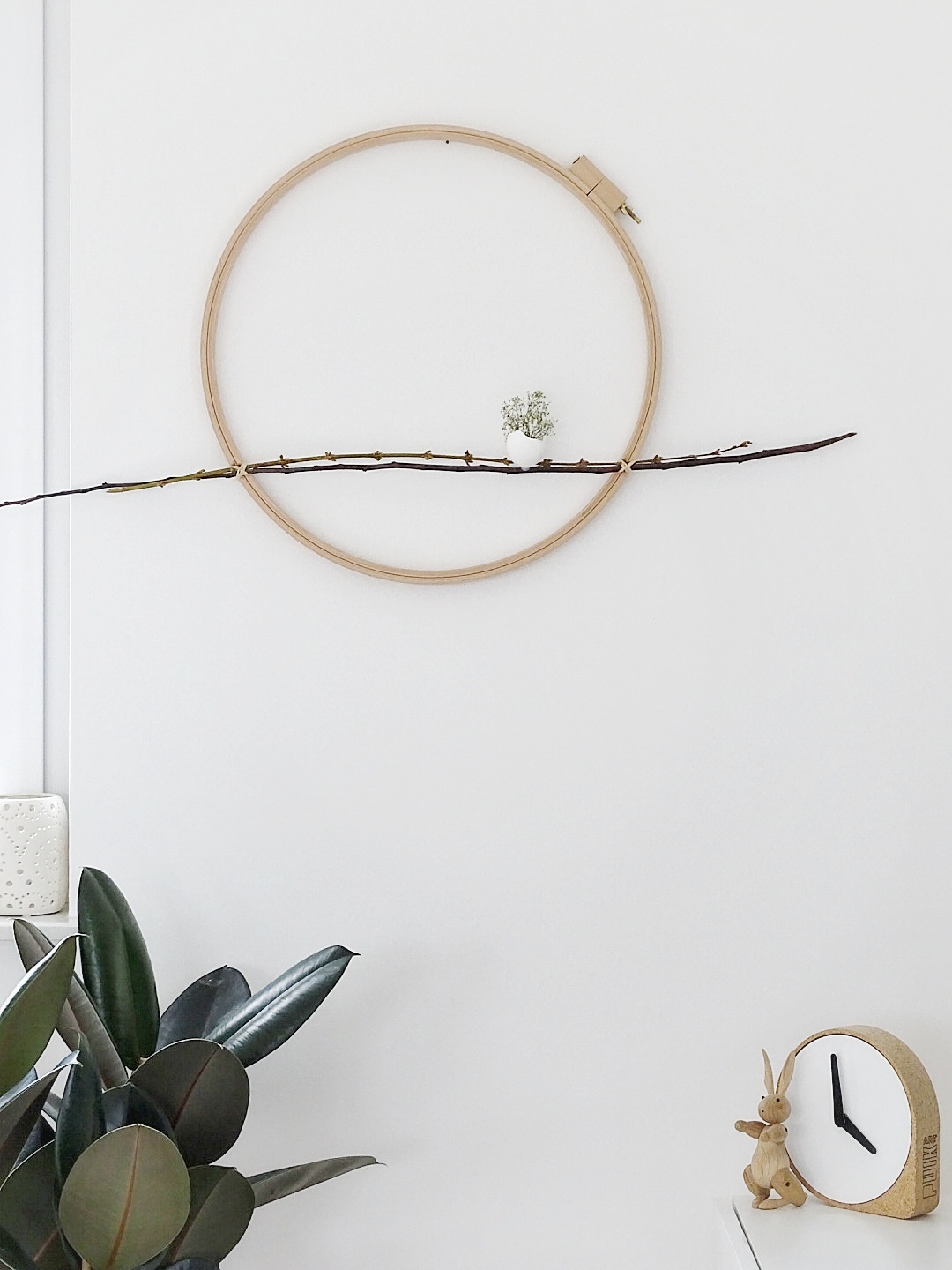 DIY-Oster-Wanddeko mit Stickrahmen und Metallringen | Fotoaktion #12von12 und 1 Tag in 12 Bildern | https://mammilade.blogspot.de DIY-Oster-Wanddeko mit Stickrahmen und Metallringen | Fotoaktion #12von12 und 1 Tag in 12 Bildern | https://mammilade.blogspot.de