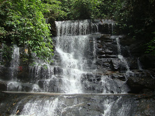curug country curug country