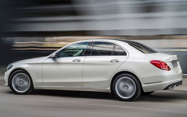 Mercedes-Benz tende a terminar 2016 como líder premium