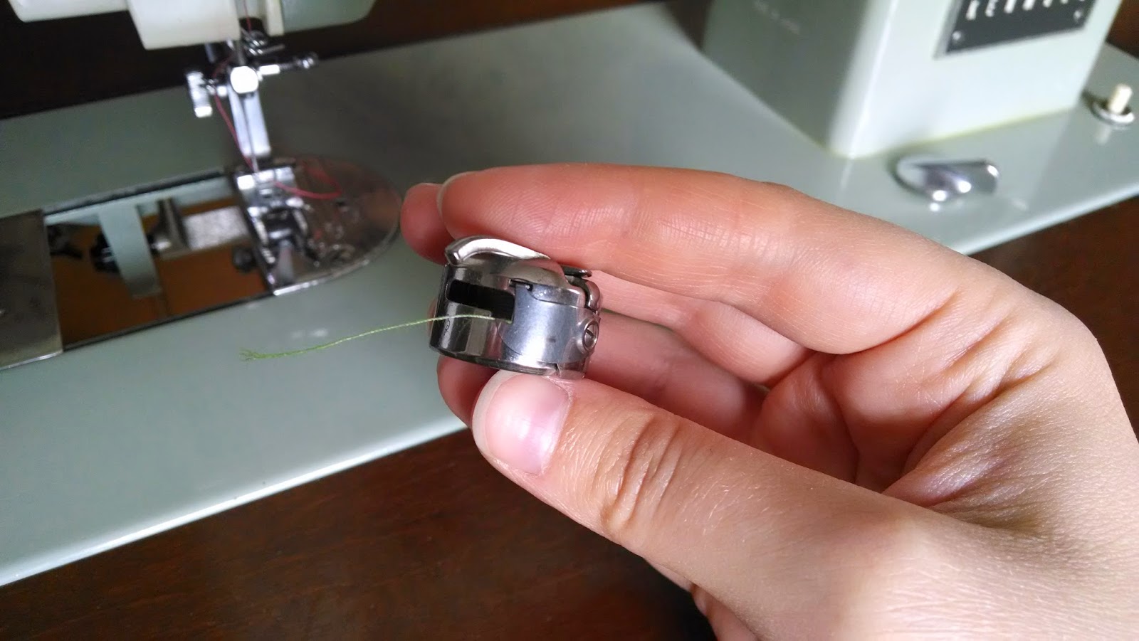 Planet DIY: Threading in the bobbin of a Kenmore Model 33 Sewing Machine
