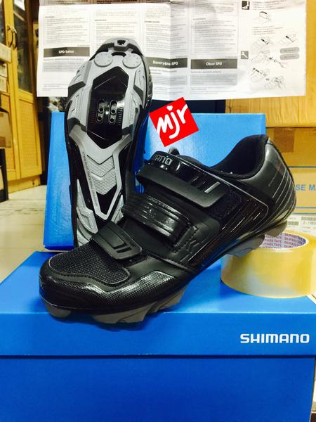 Toko Sepeda Online Majuroyal: Jual Sepatu Sepeda dan Pedal