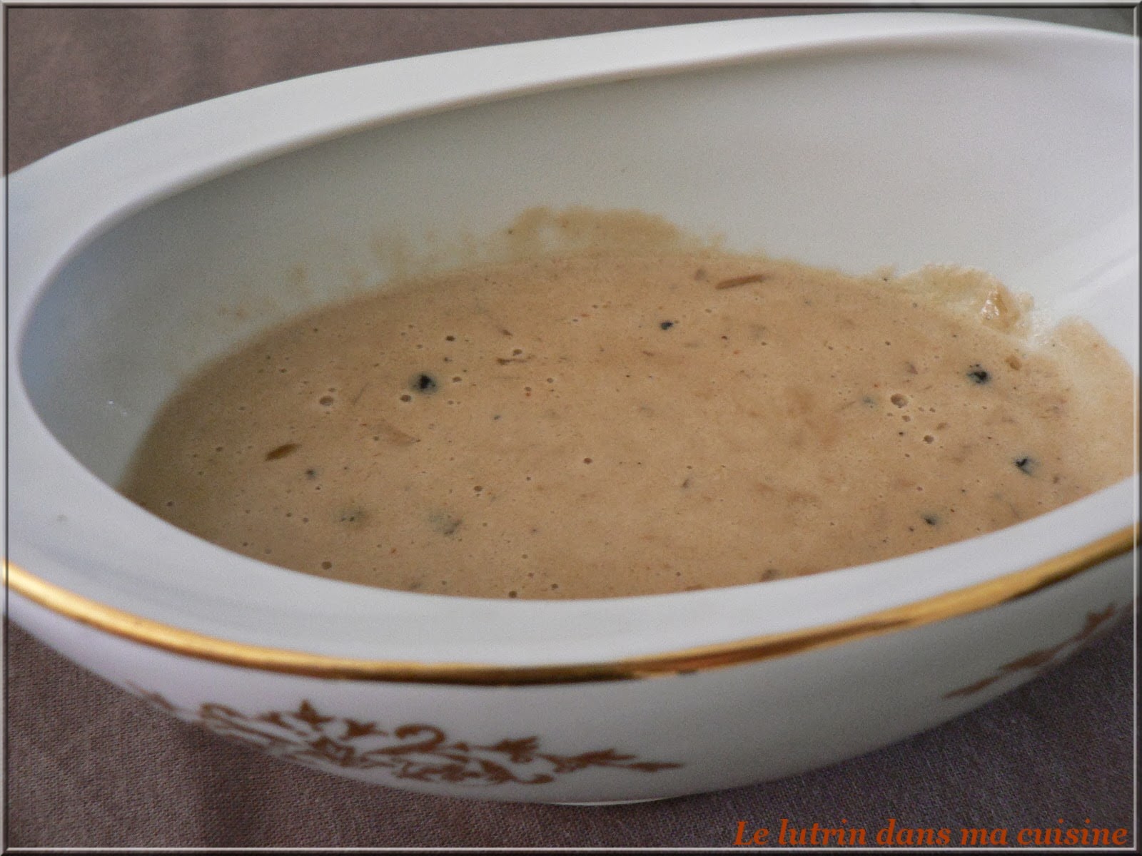 Le lutrin dans ma cuisine SAUCE AU POIVRE LONG DE L'ILE DE JAVA