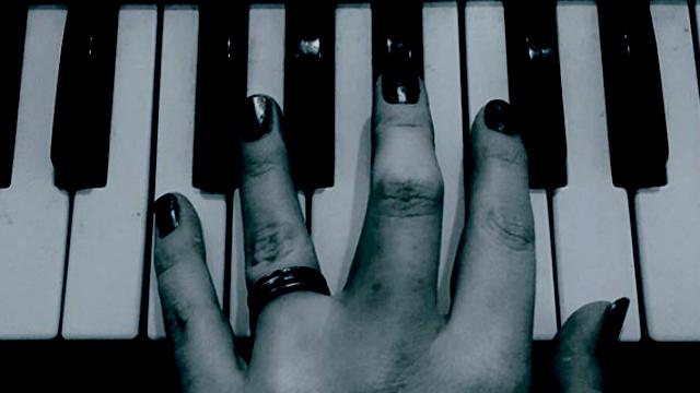 Belajar Alat Musik Piano Untuk Anak Kenapa Tidak? Belajar Alat Musik Piano Untuk Anak Kenapa Tidak?