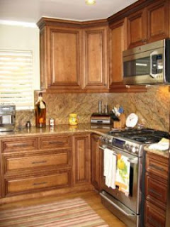 Maple Kitchen Cabinets Pic
