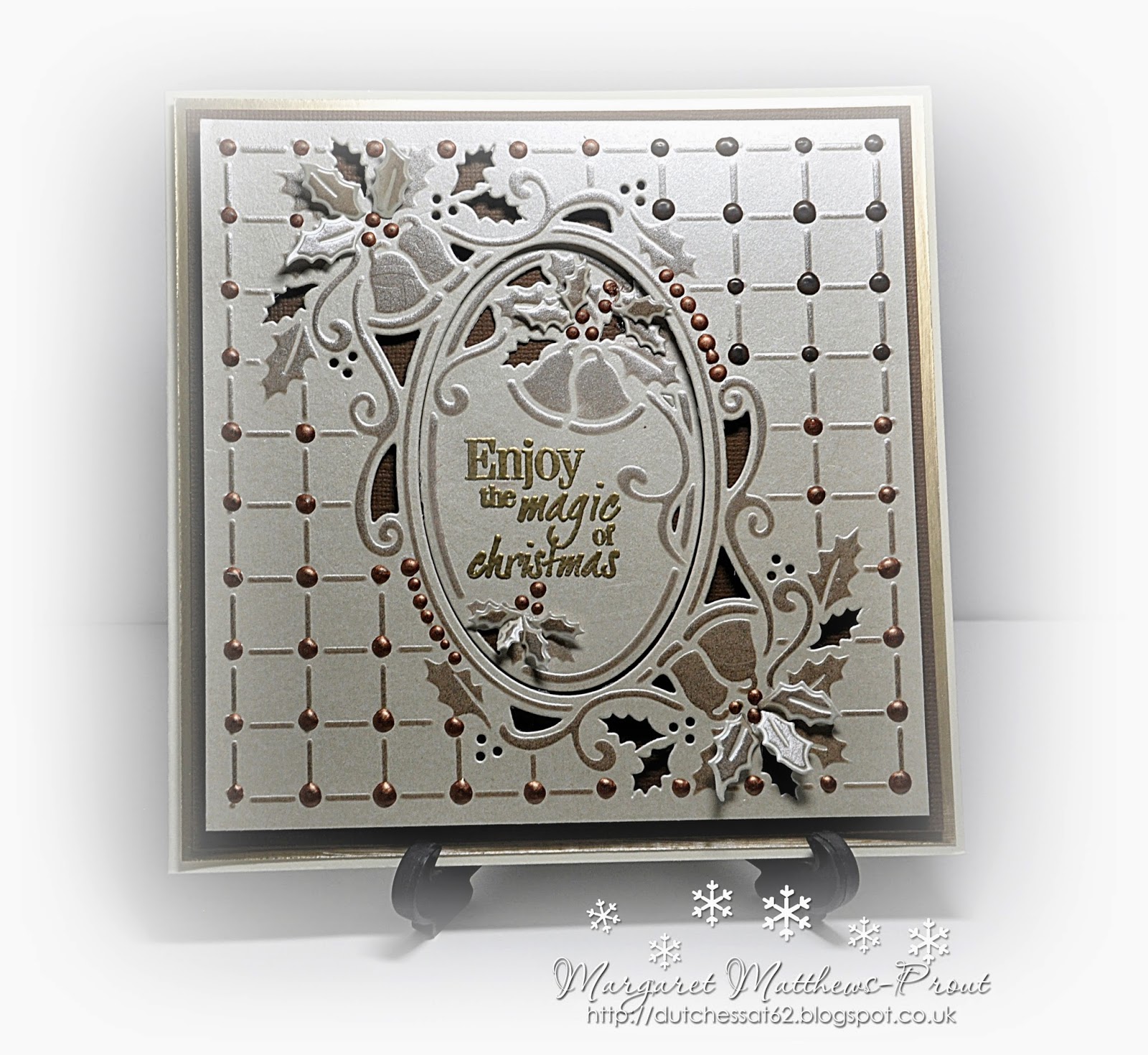 dutchess Christmas create a card dies day 3