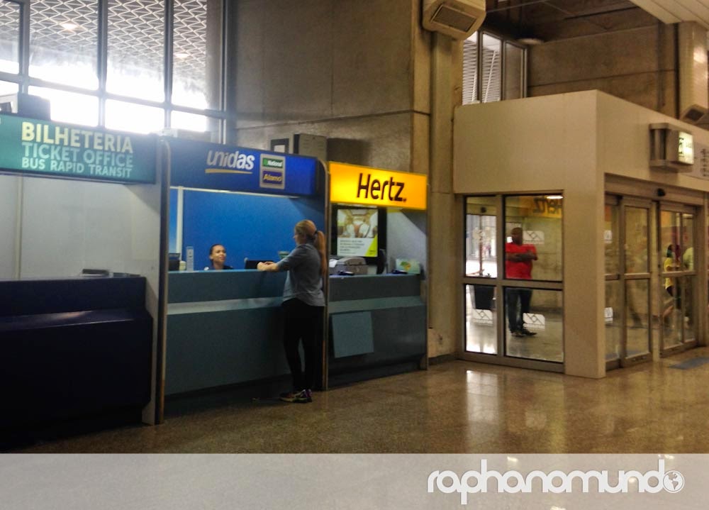 Alugando carro no aeroporto do Galeão - RJ