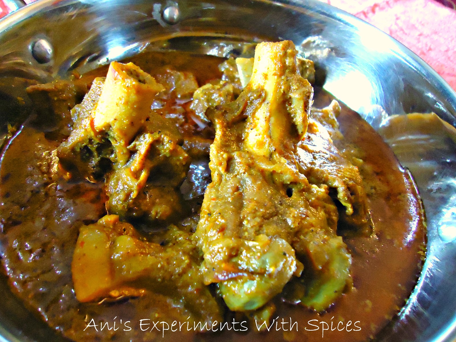 Ani's Experiments With Spices: Kolhapuri Mutton/ Tambada Rassa ~ a ...