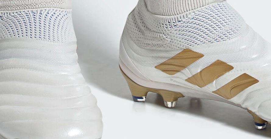 white and gold copas