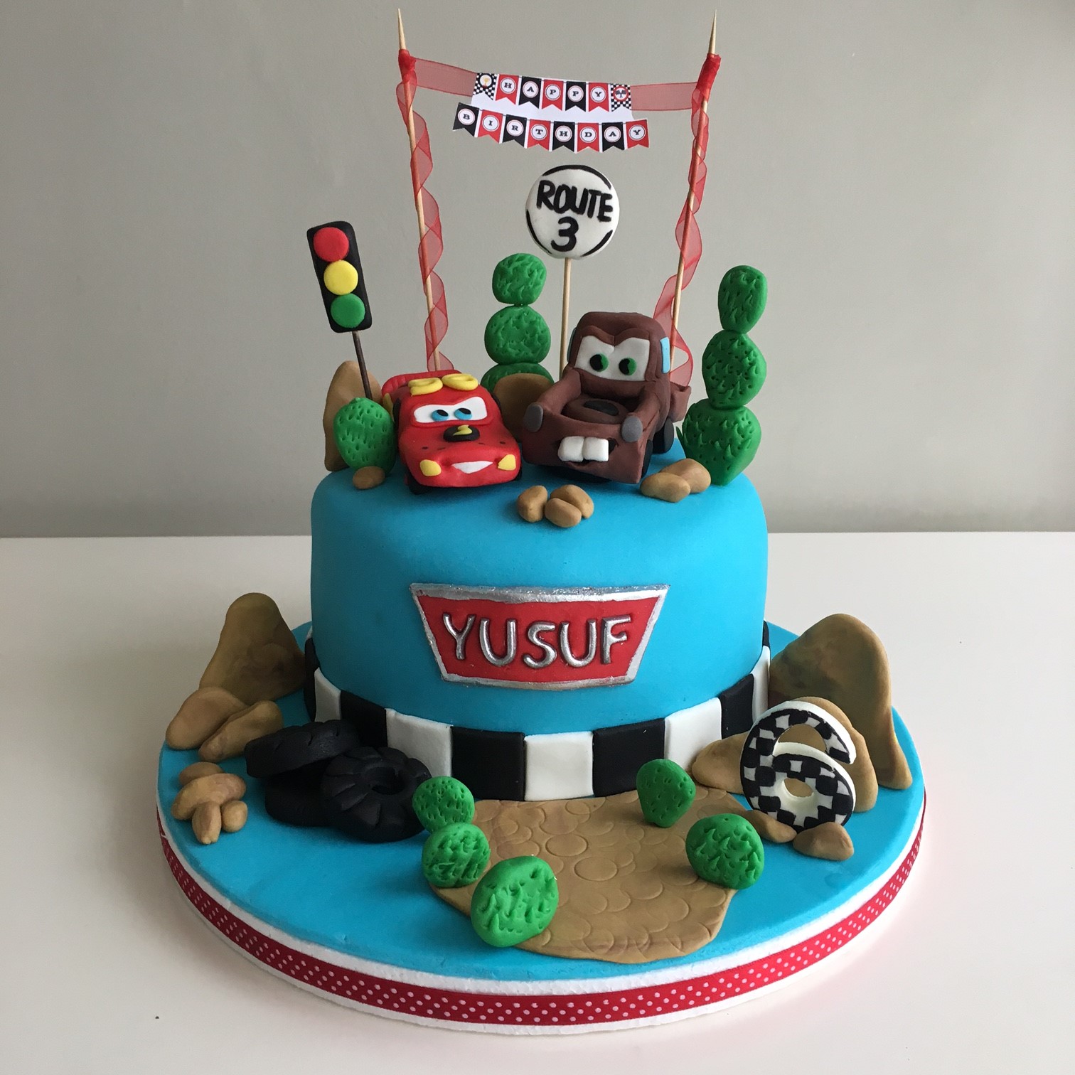 ŞİMŞEK MCQUEEN PASTA(MCQUEEN CAKE)