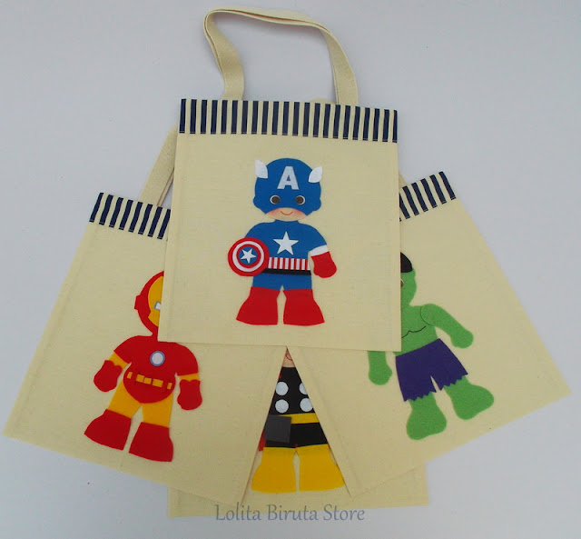 sacolinha-surpresa-em-tecido-tema-vingadores sacolinha-surpresa-em-tecido-tema-vingadores