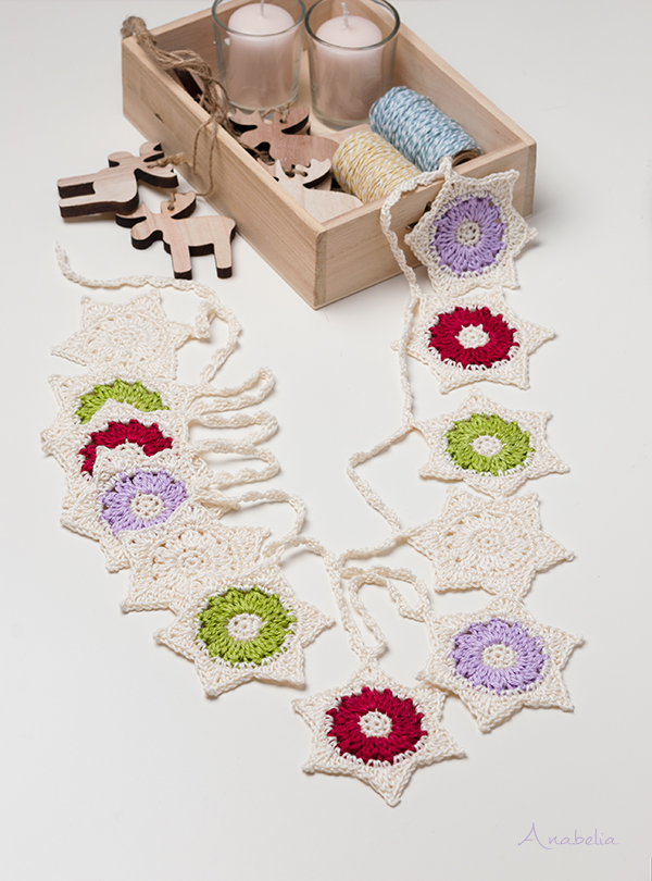 Would you like to crochet some last minute Christmas decorations? Try Christmas Stars Garland crochet pattern, Anabelia Craft Design