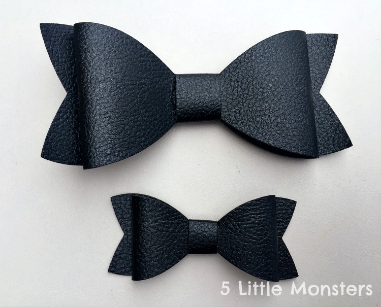 5-little-monsters-faux-leather-hair-bows
