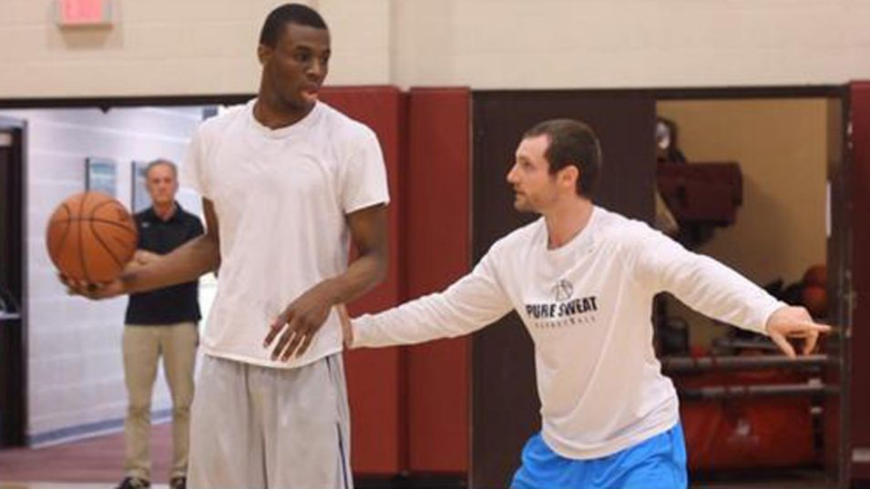 NBA Skills Trainer Drew Hanlen Confirmed to Return to 2015 Super Coaches Clinic Basketball