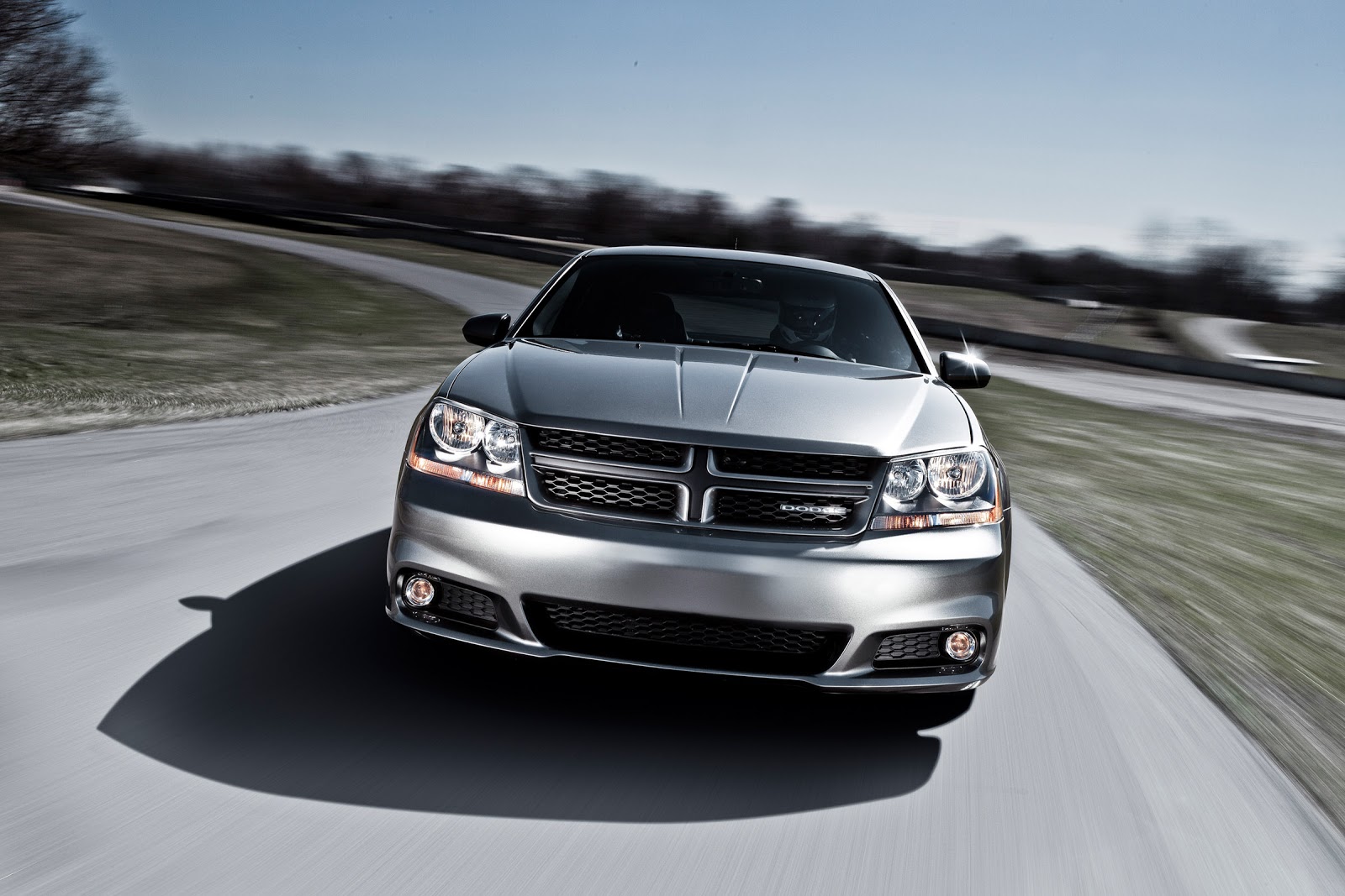 Cars GTO: 2012 Dodge Avenger RT