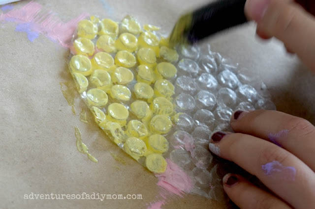 painting the bubble wrap